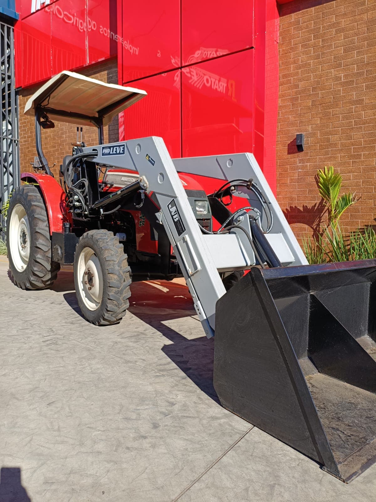 Trator Yanmar Agritech 1155